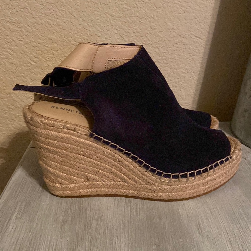 Kenneth Cole wedge heels